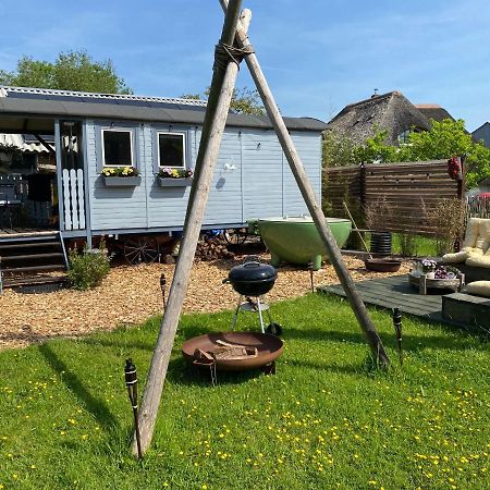 Pipowagen Mammaloe Bed & Breakfast Wijhe Екстериор снимка